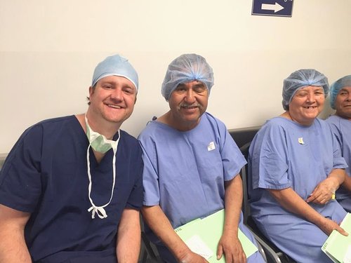 Dr. Jeffrey Lusk, glaucoma specialist at Lusk Eye Specialists, doing medical mission work in Mexico